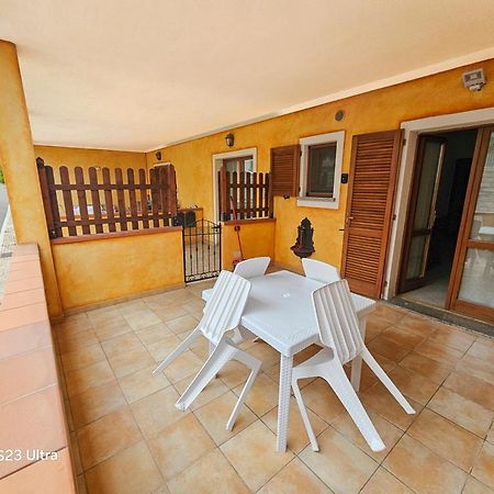 Residence Il Vento E Il Mare Palau Zewnętrze zdjęcie