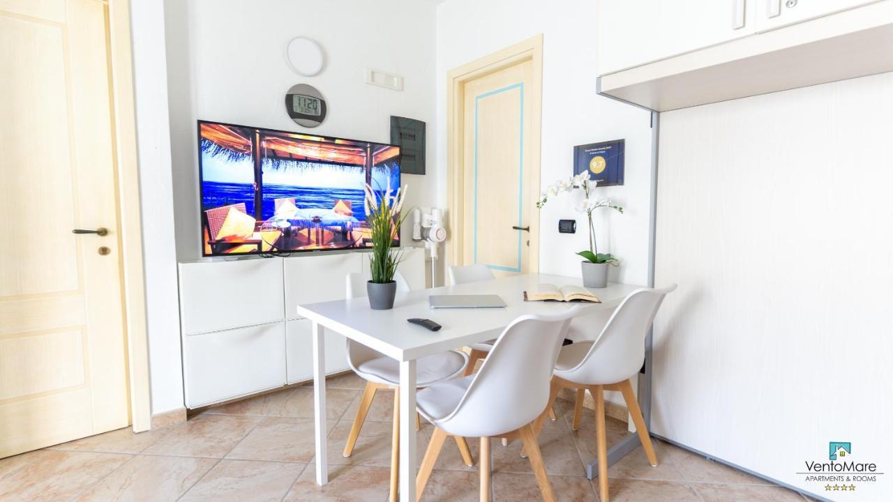 Residence Il Vento E Il Mare Palau Zewnętrze zdjęcie