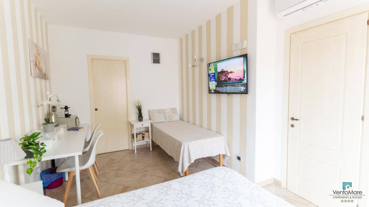 Residence Il Vento E Il Mare Palau Zewnętrze zdjęcie