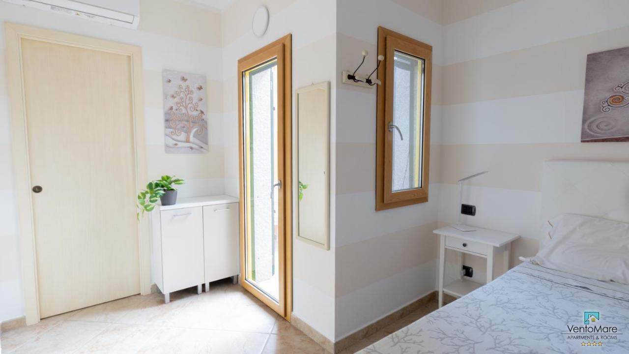 Residence Il Vento E Il Mare Palau Zewnętrze zdjęcie
